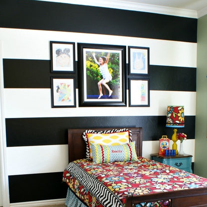 Custom wall stripes room example 3